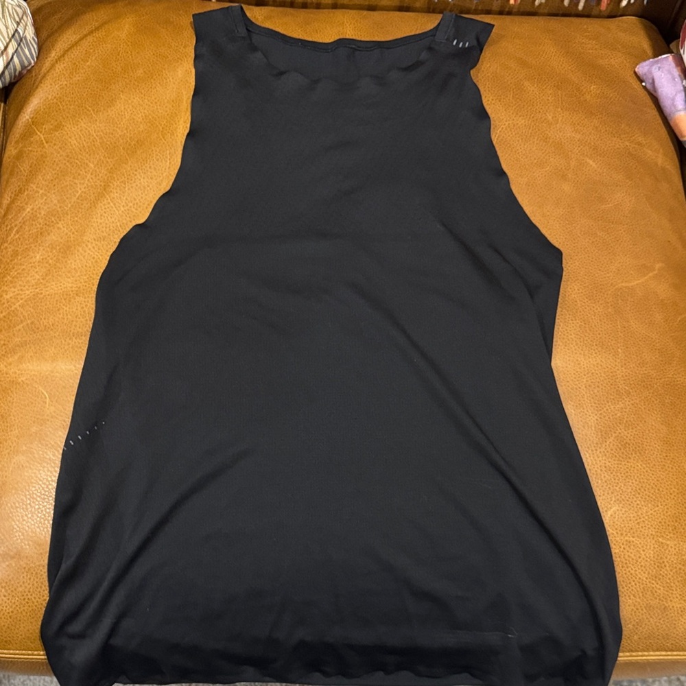 Lululemon men’s tank top